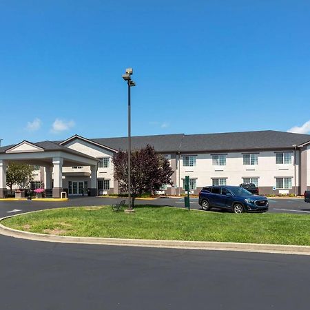 Best Western Lawrenceburg Inn Bagian luar foto
