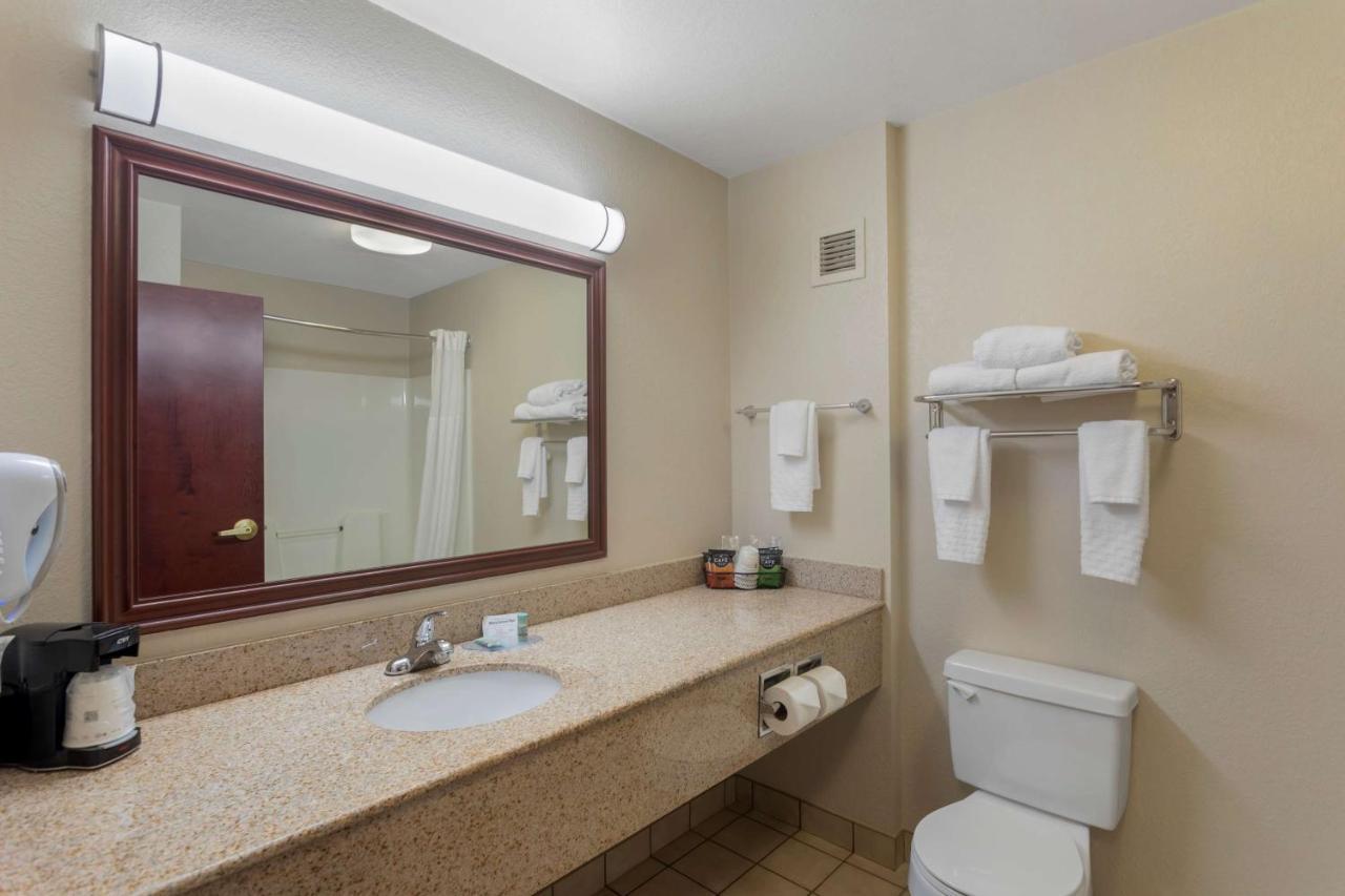 Best Western Lawrenceburg Inn Bagian luar foto