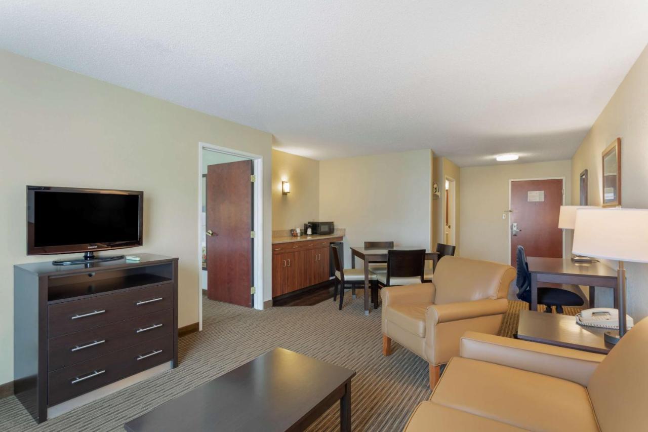 Best Western Lawrenceburg Inn Bagian luar foto