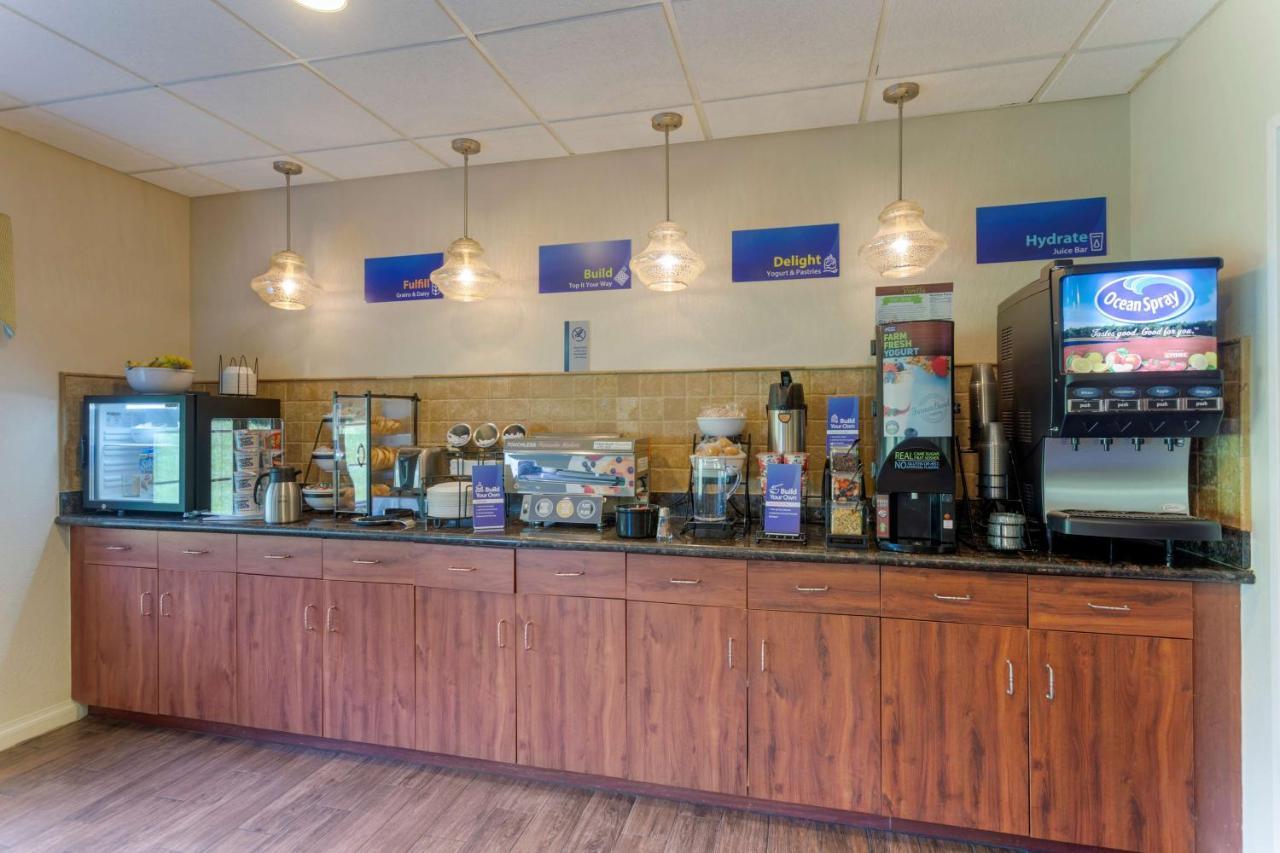 Best Western Lawrenceburg Inn Bagian luar foto