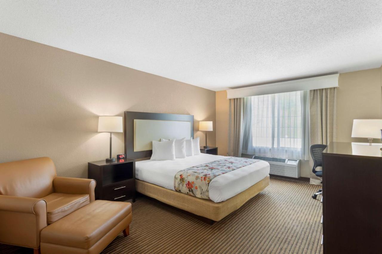 Best Western Lawrenceburg Inn Bagian luar foto