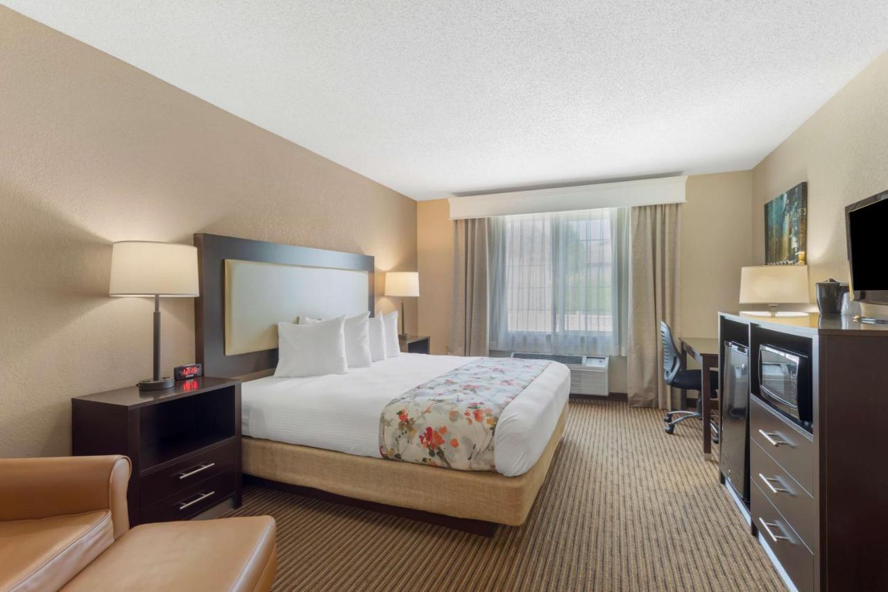 Best Western Lawrenceburg Inn Bagian luar foto