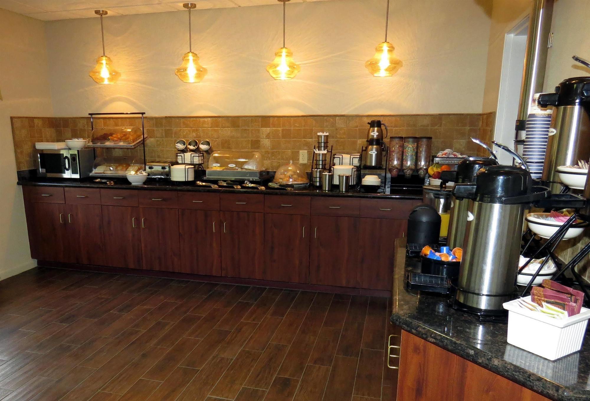 Best Western Lawrenceburg Inn Bagian luar foto