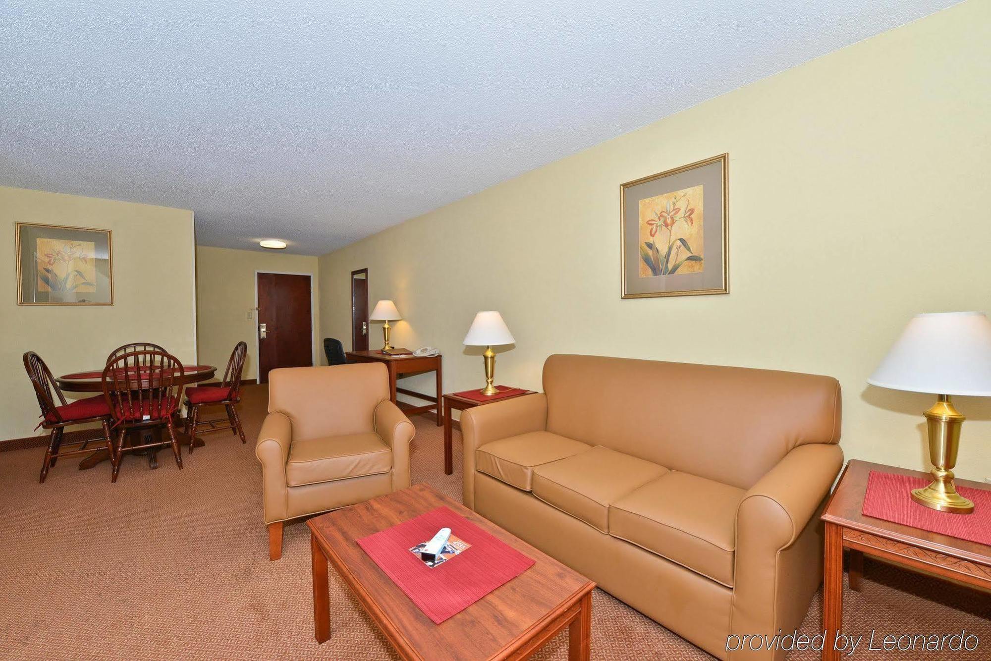 Best Western Lawrenceburg Inn Bagian luar foto