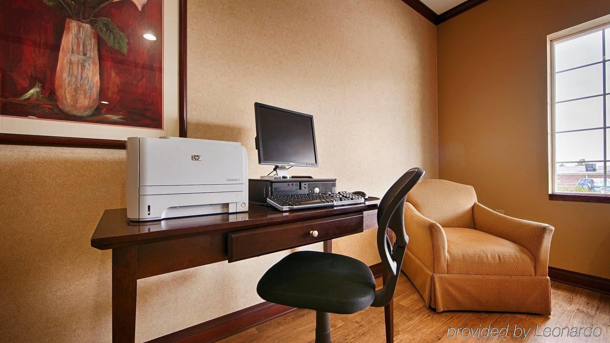 Best Western Lawrenceburg Inn Bagian luar foto