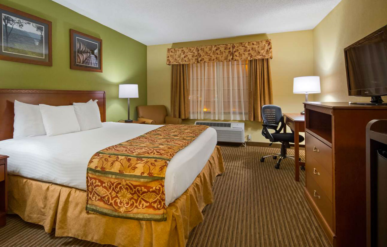 Best Western Lawrenceburg Inn Bagian luar foto
