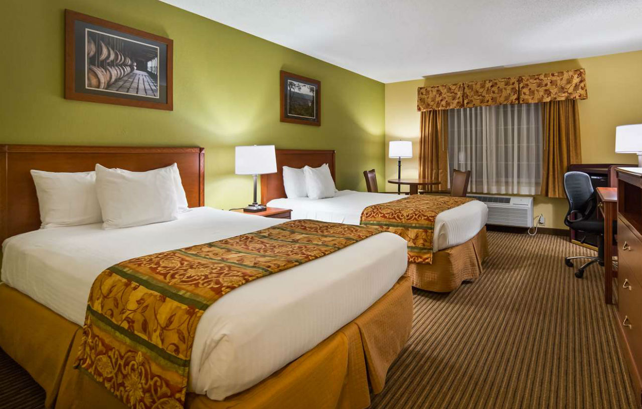 Best Western Lawrenceburg Inn Bagian luar foto